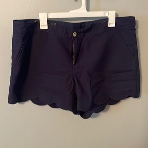 Size 16 Scalloped Lily Pulitzer Shorts